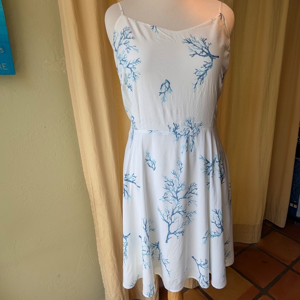 Old Navy Blue and White Adjustable Strap Fit and Flare Sundress